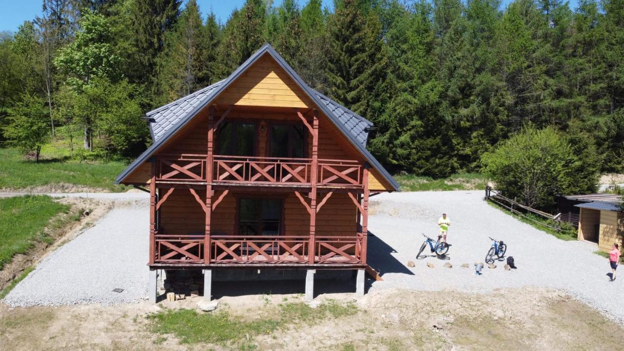 Domarka Caloroczny Dom W Bieszczadach Ветлина Экстерьер фото